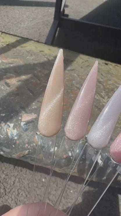 Silk Cat Eye Gel Polish - Chiffon