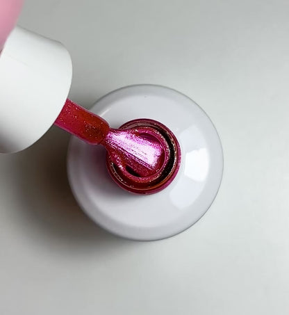 Cat Eye Gel Polish - Looking Hot