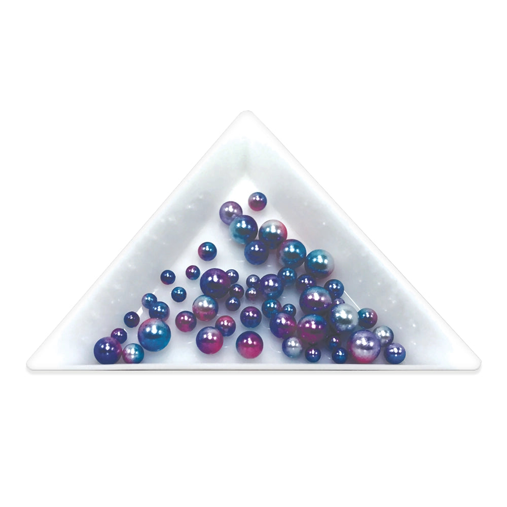 TRIANGULAR NAIL ART TRAY